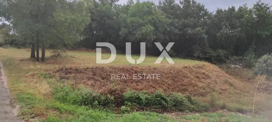 Land In Krnica, Croatia (610 M²)