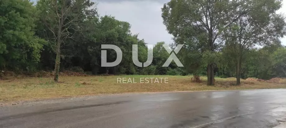 Land In Krnica, Croatia (610 M²)