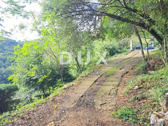 Land In Medveja, Croatia (1.817 M²)