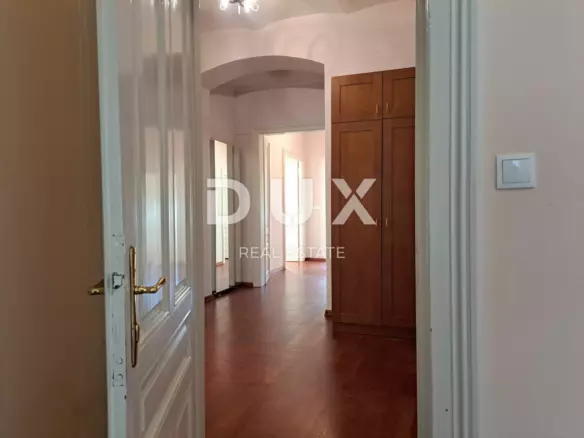 2-bedroom Apartment In Opatija – Centar, Croatia (180 M²)