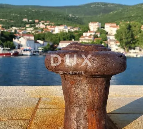 Land In Klenovica, Croatia (830 M²)