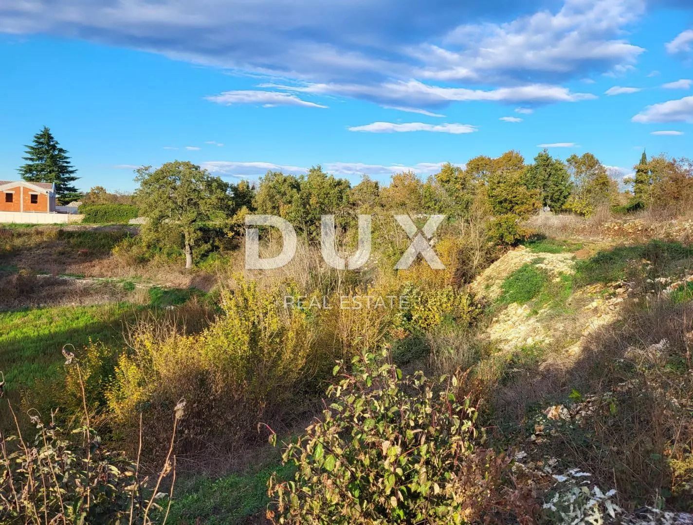 Land In Kanfanar, Croatia (4.375 M²)