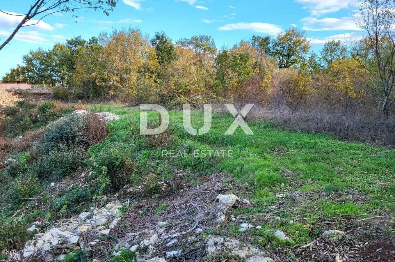 Land In Kanfanar, Croatia (4.375 M²)