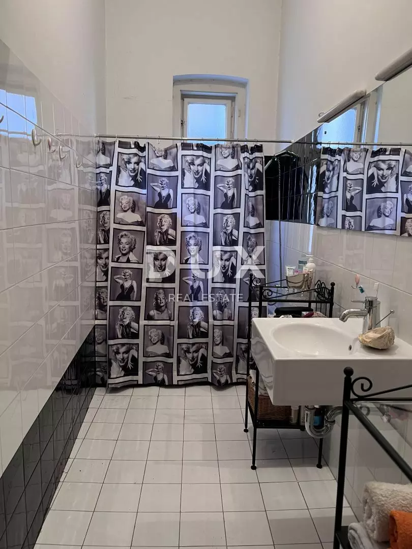 2-bedroom Apartment In Centar, Croatia (80 M²)