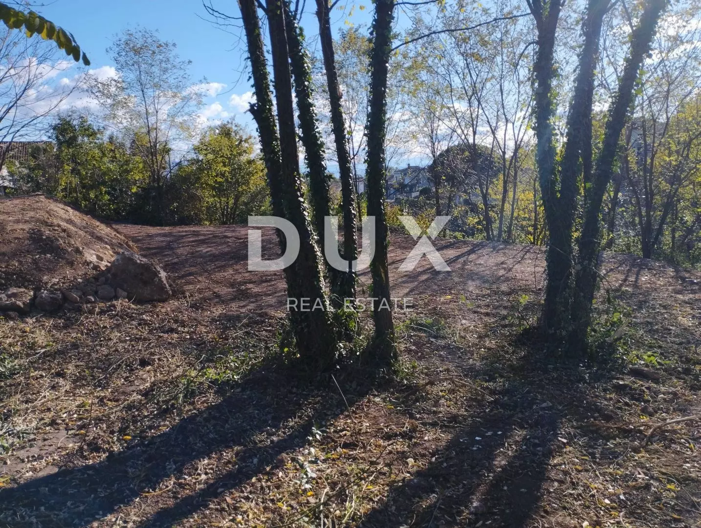 Land In Mihotići, Croatia (1.005 M²)