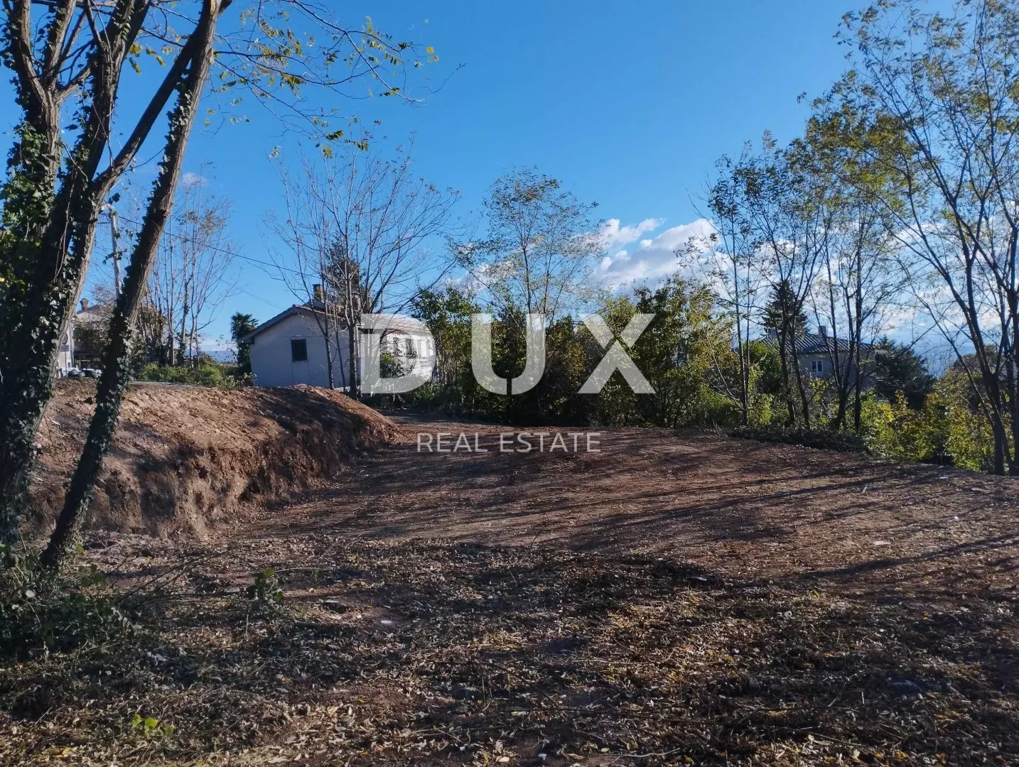 Land In Mihotići, Croatia (1.005 M²)