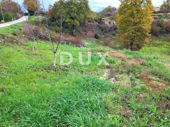 Land In Kanfanar, Croatia (979 M²)