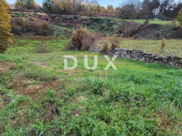 Land In Kanfanar, Croatia (979 M²)