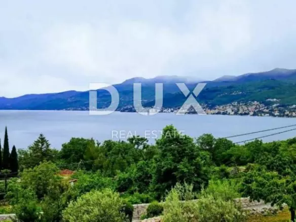 Land In Costabella, Croatia (3.650 M²)