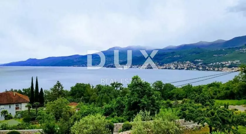 Land In Costabella, Croatia (3.650 M²)