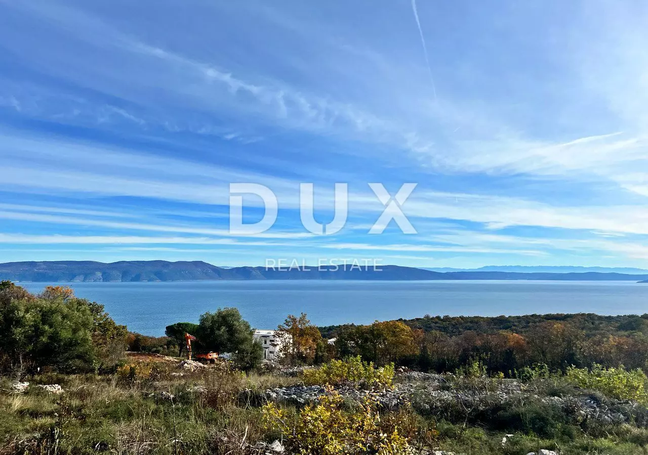 Land In Rabac, Croatia (9.161 M²)