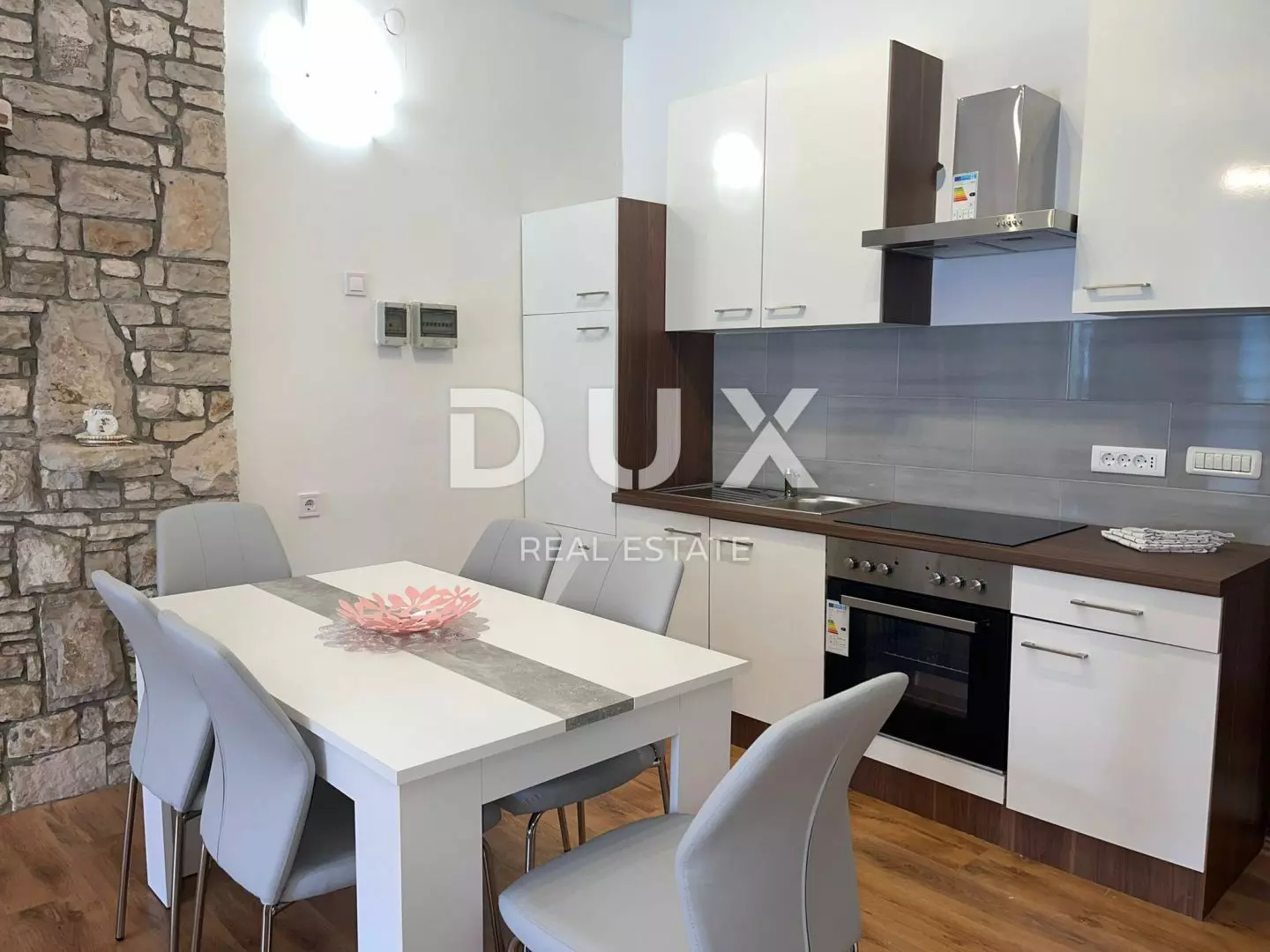 3-bedroom Apartment In Ližnjan, Croatia (88,93 M²)