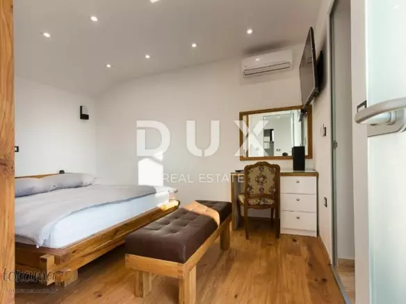 4-bedroom Villa In Crikvenica, Croatia (350 M²)