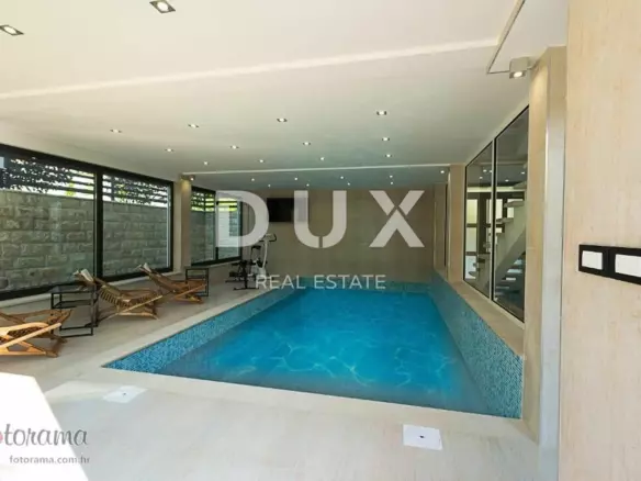 4-bedroom Villa In Crikvenica, Croatia (350 M²)