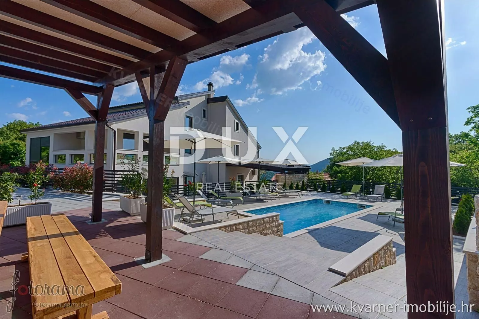 1701856524_2460_8_1493473974-1-d92301 4-bedroom Villa In Crikvenica, Croatia (350 M²)