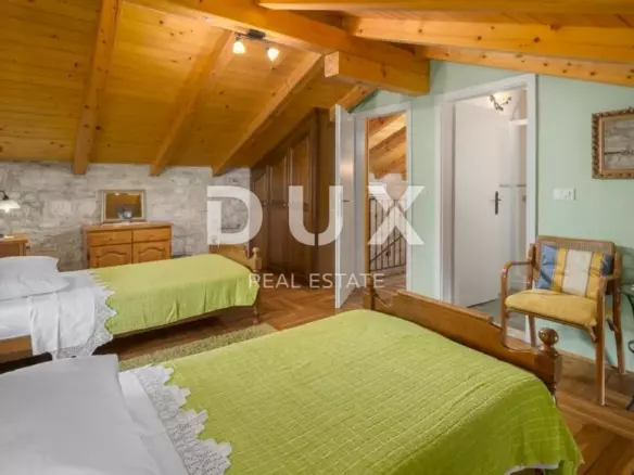 4-bedroom Villa In Tinjan, Croatia (193,47 M²)