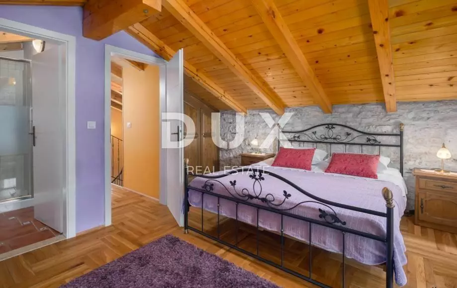 4-bedroom Villa In Tinjan, Croatia (193,47 M²)