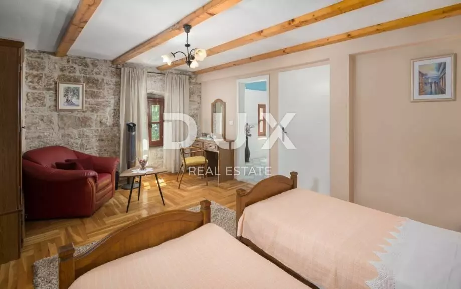 4-bedroom Villa In Tinjan, Croatia (193,47 M²)