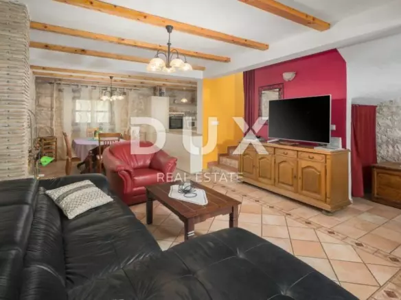 4-bedroom Villa In Tinjan, Croatia (193,47 M²)