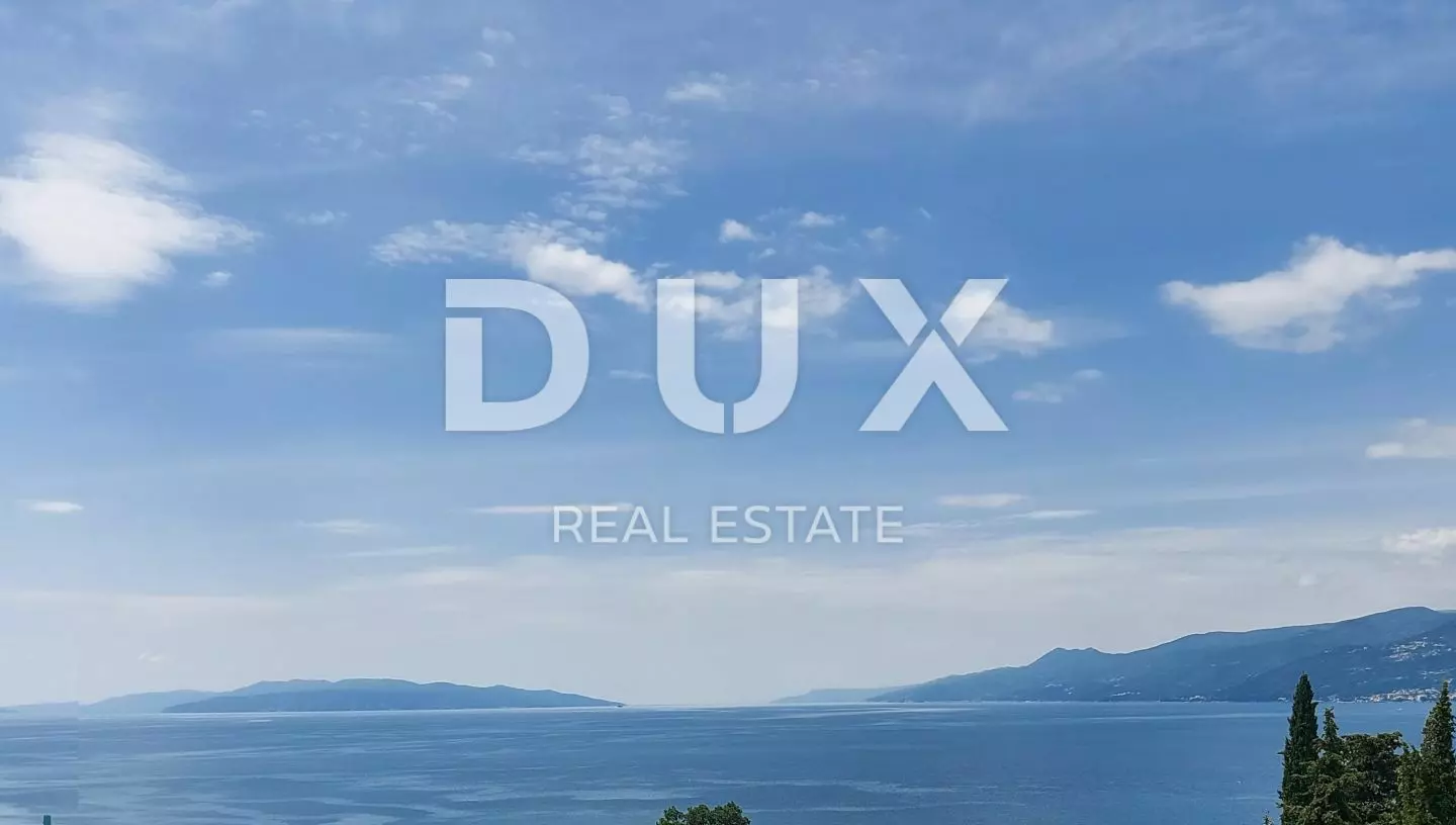 Land In Bivio, Croatia (1.100 M²)