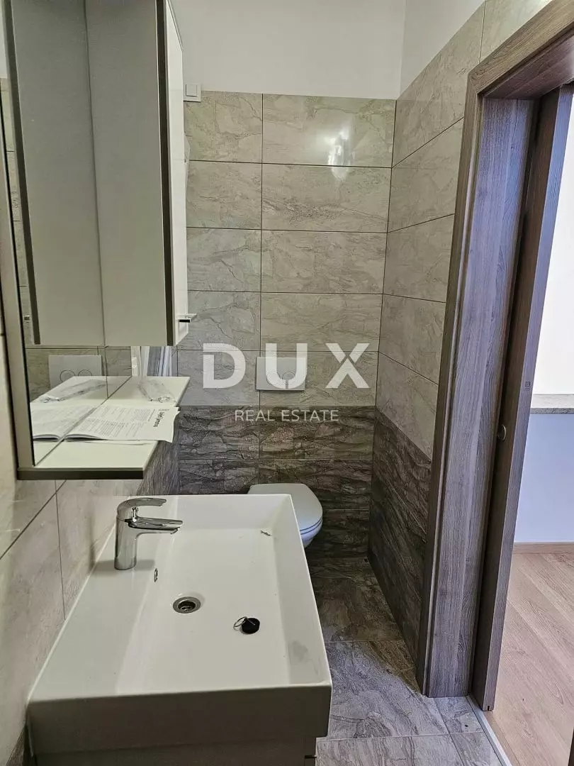 2-bedroom Apartment In Banjol, Croatia (79,59 M²)