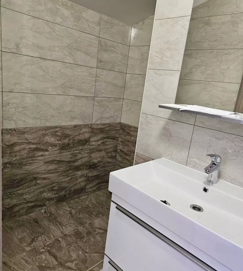 2-bedroom Apartment In Banjol, Croatia (79,59 M²)