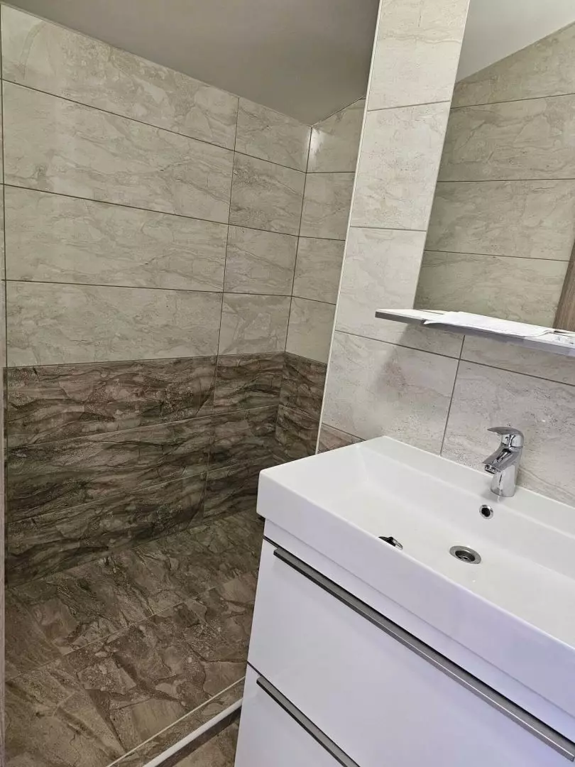 2-bedroom Apartment In Banjol, Croatia (79,59 M²)
