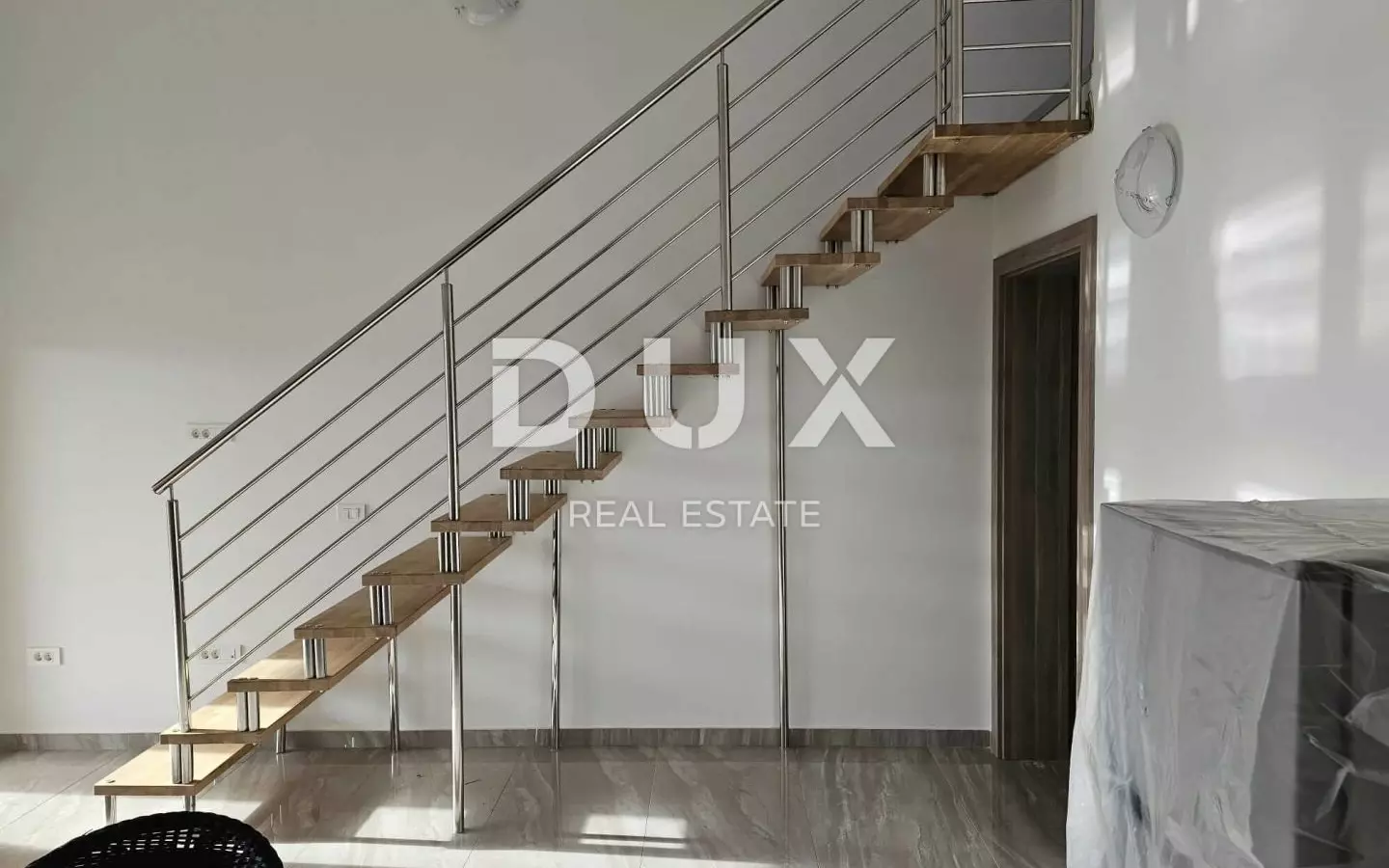2-bedroom Apartment In Banjol, Croatia (79,59 M²)