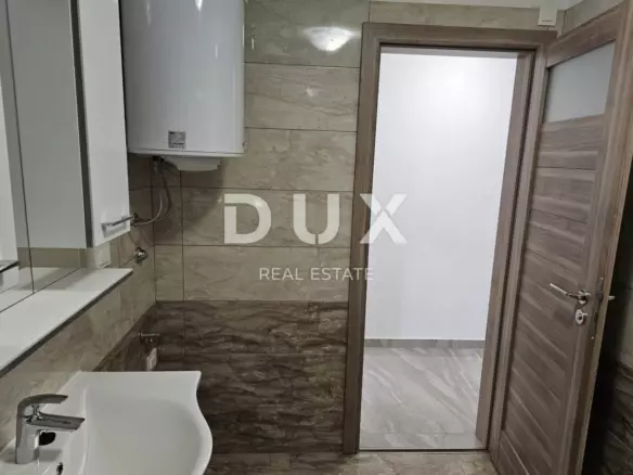 2-bedroom Apartment In Banjol, Croatia (79,59 M²)
