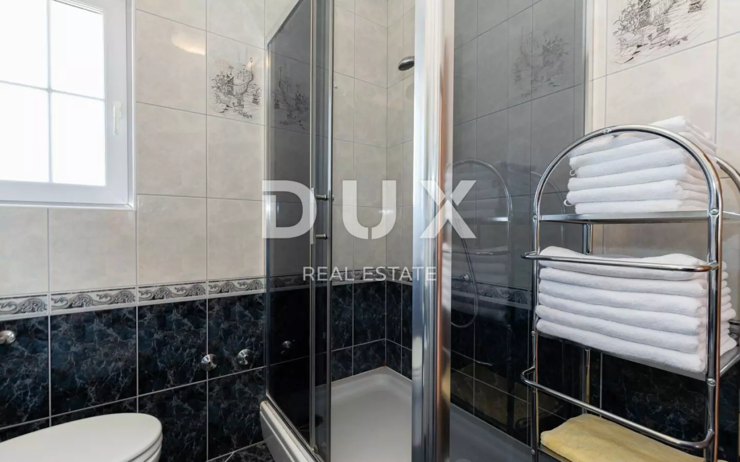 11-bedroom Detached House In Sveti Filip I Jakov, Croatia (398,41 M²)