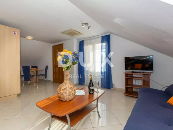 11-bedroom Detached House In Sveti Filip I Jakov, Croatia (398,41 M²)