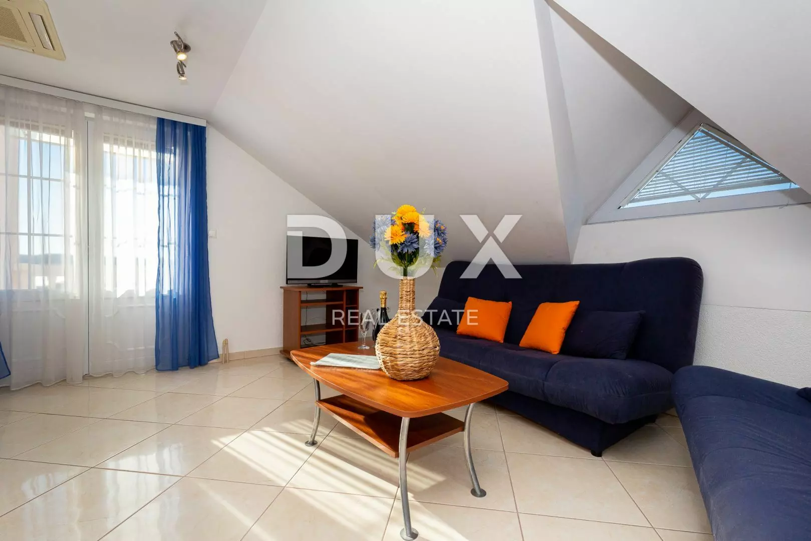 11-bedroom Detached House In Sveti Filip I Jakov, Croatia (398,41 M²)