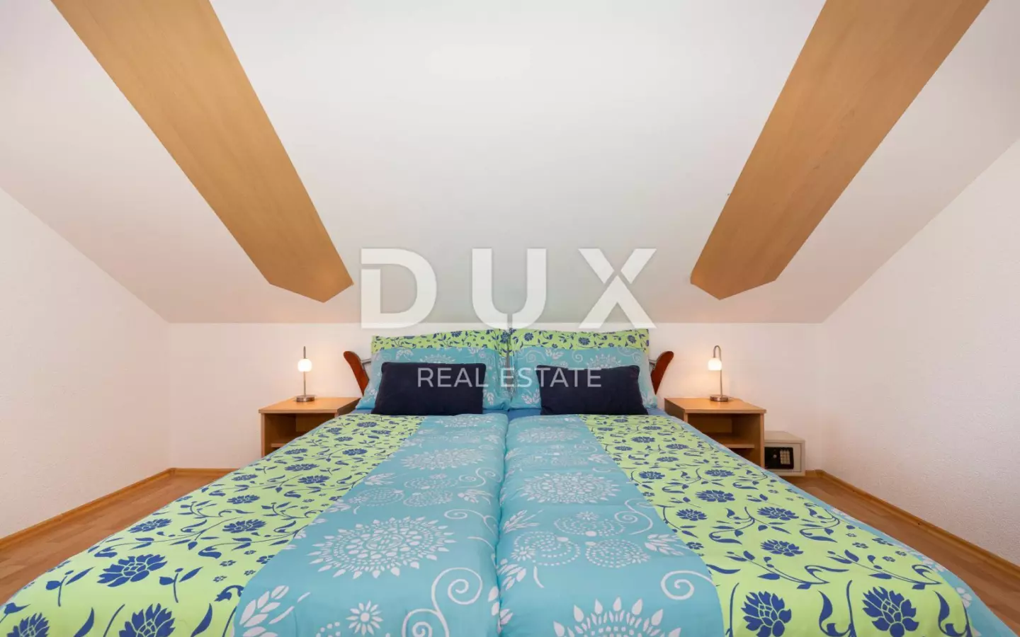 11-bedroom Detached House In Sveti Filip I Jakov, Croatia (398,41 M²)