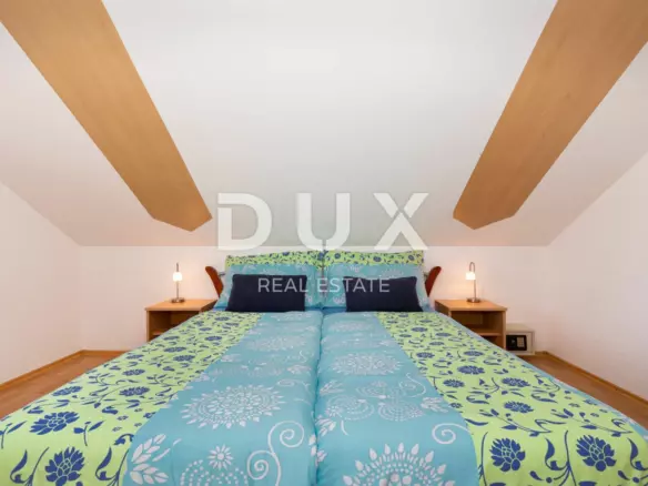 11-bedroom Detached House In Sveti Filip I Jakov, Croatia (398,41 M²)