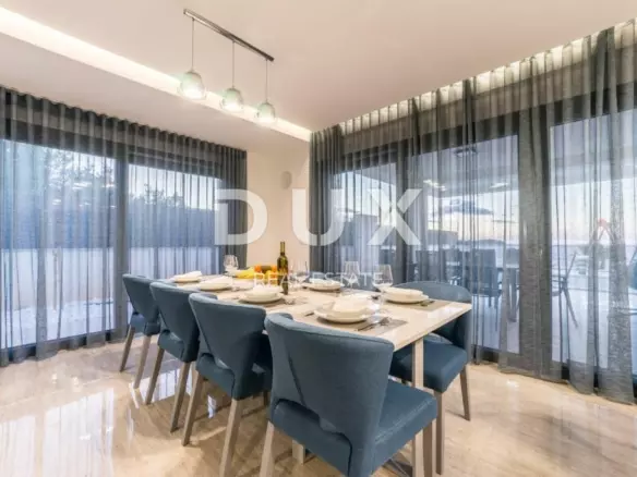 4-bedroom Villa In Zaton, Croatia (194,23 M²)