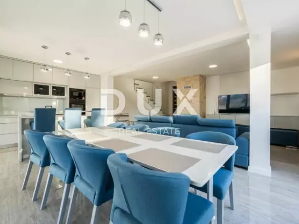 4-bedroom Villa In Zaton, Croatia (194,23 M²)