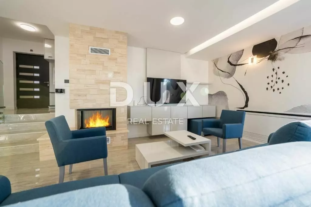 4-bedroom Villa In Zaton, Croatia (194,23 M²)