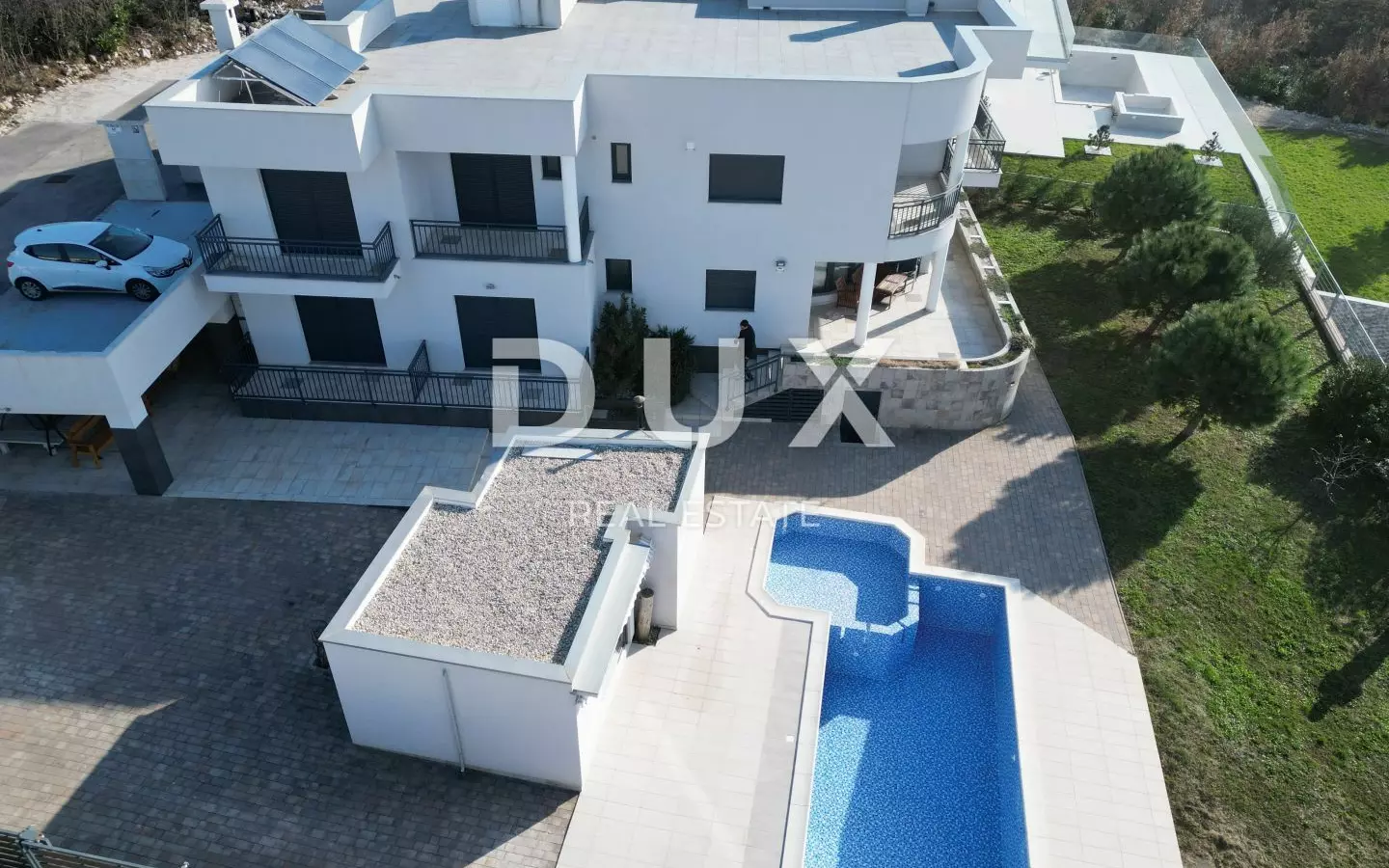 10-bedroom Villa In Crikvenica, Croatia (390 M²)
