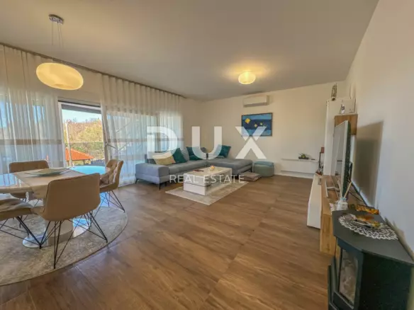 3-bedroom Apartment In Dramalj, Croatia (195 M²)