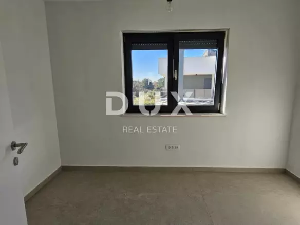 3-bedroom Apartment In Poreč, Croatia (94,7 M²)