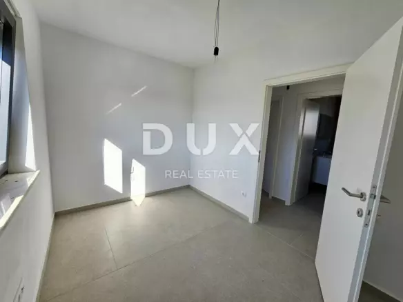 3-bedroom Apartment In Poreč, Croatia (94,7 M²)