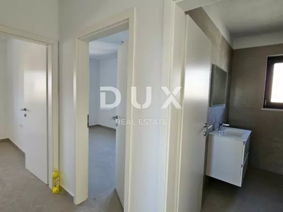 3-bedroom Apartment In Poreč, Croatia (94,7 M²)