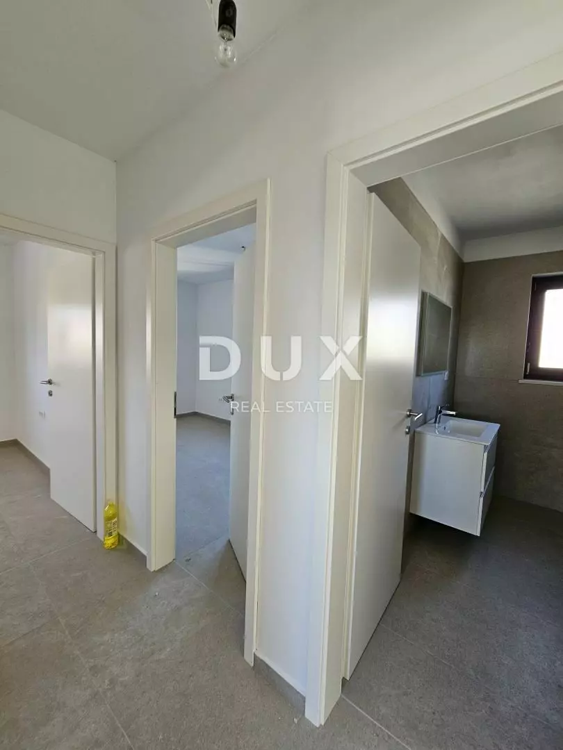 3-bedroom Apartment In Poreč, Croatia (94,7 M²)