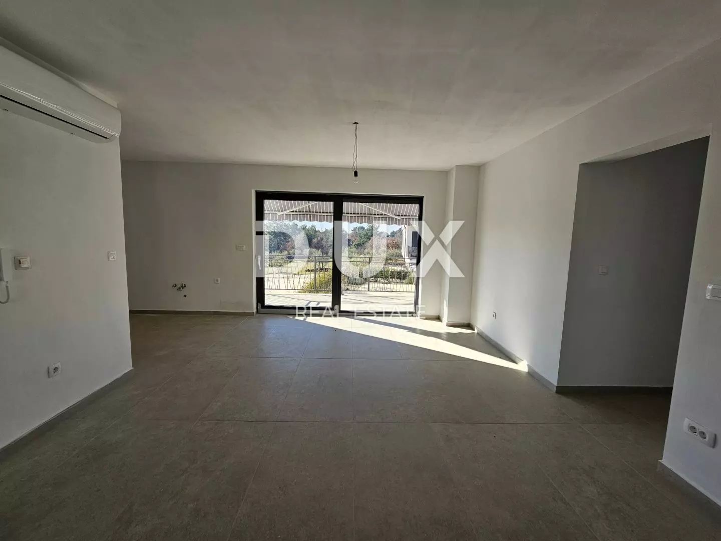 3-bedroom Apartment In Poreč, Croatia (94,7 M²)