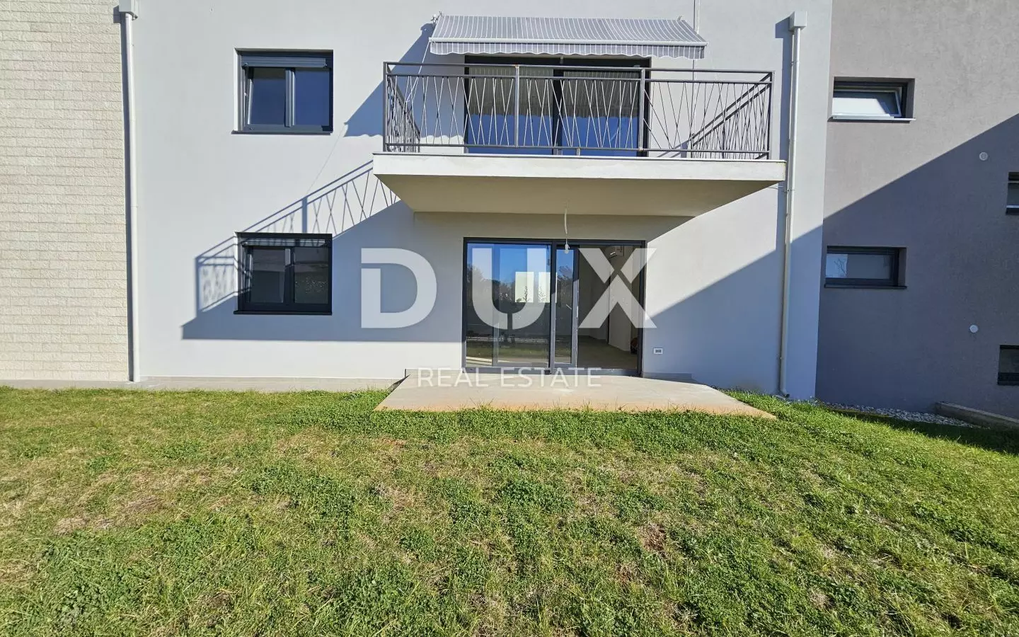 3-bedroom Apartment In Poreč, Croatia (94,7 M²)