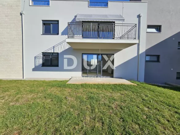 3-bedroom Apartment In Poreč, Croatia (94,7 M²)
