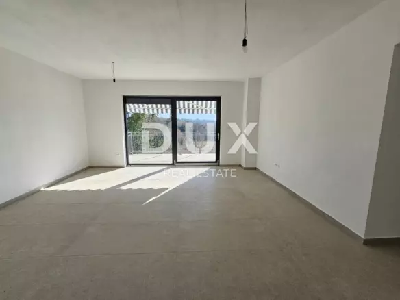 3-bedroom Apartment In Poreč, Croatia (94,7 M²)