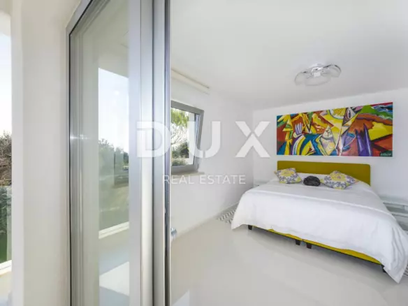 3-bedroom Villa In Potočnica, Croatia (280 M²)