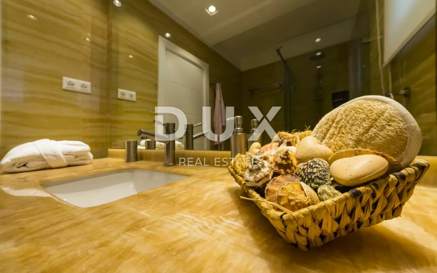 3-bedroom Villa In Potočnica, Croatia (280 M²)