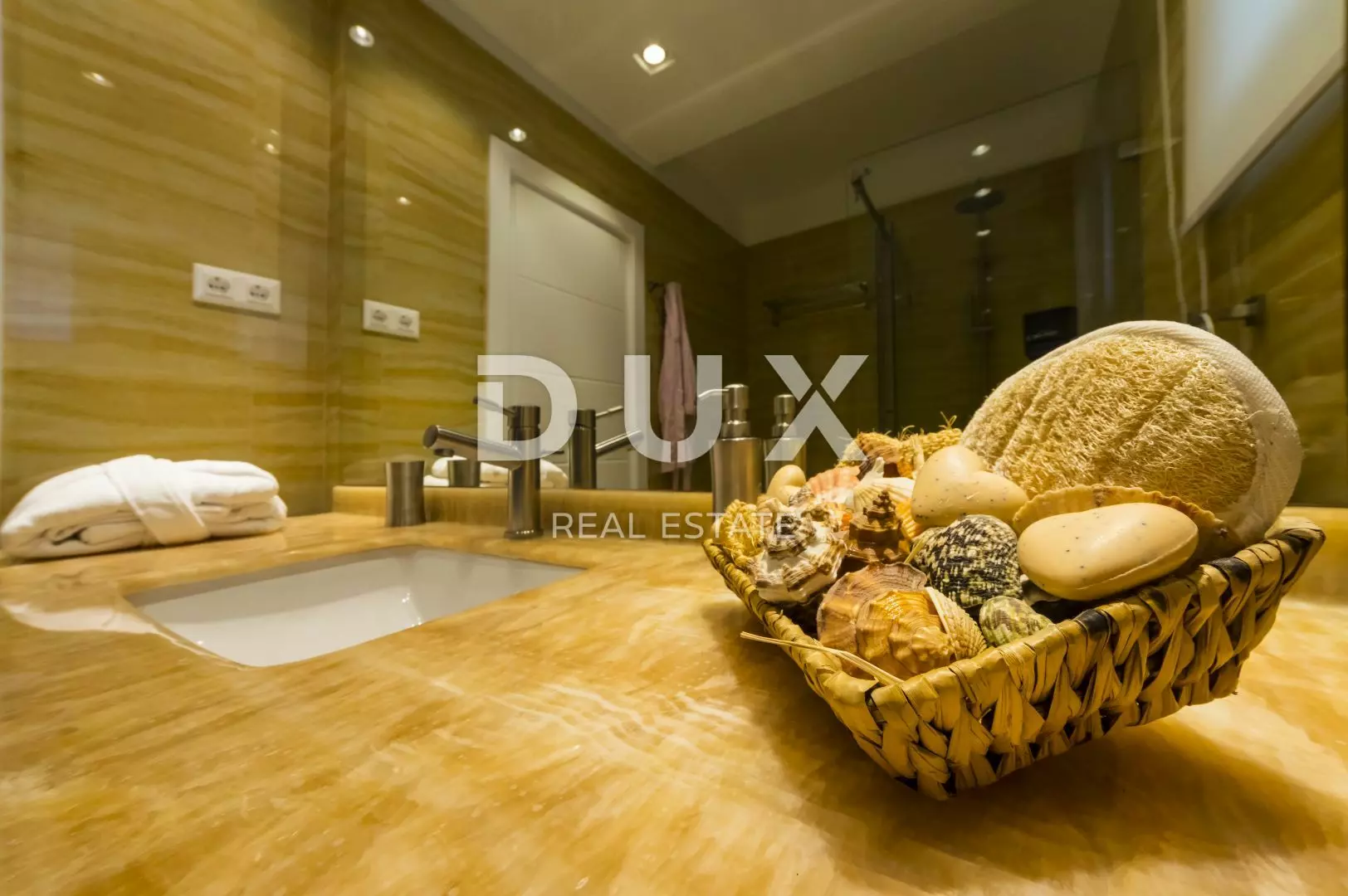 3-bedroom Villa In Potočnica, Croatia (280 M²)